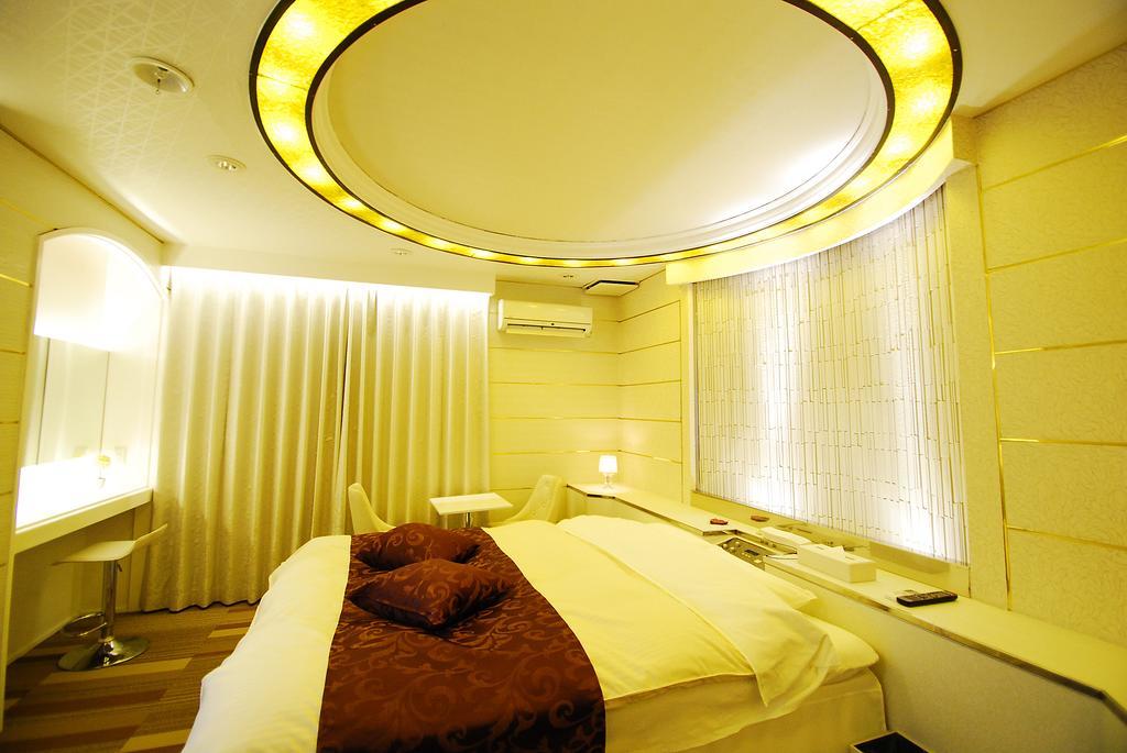 Hotel Free Style أوكاياما الغرفة الصورة